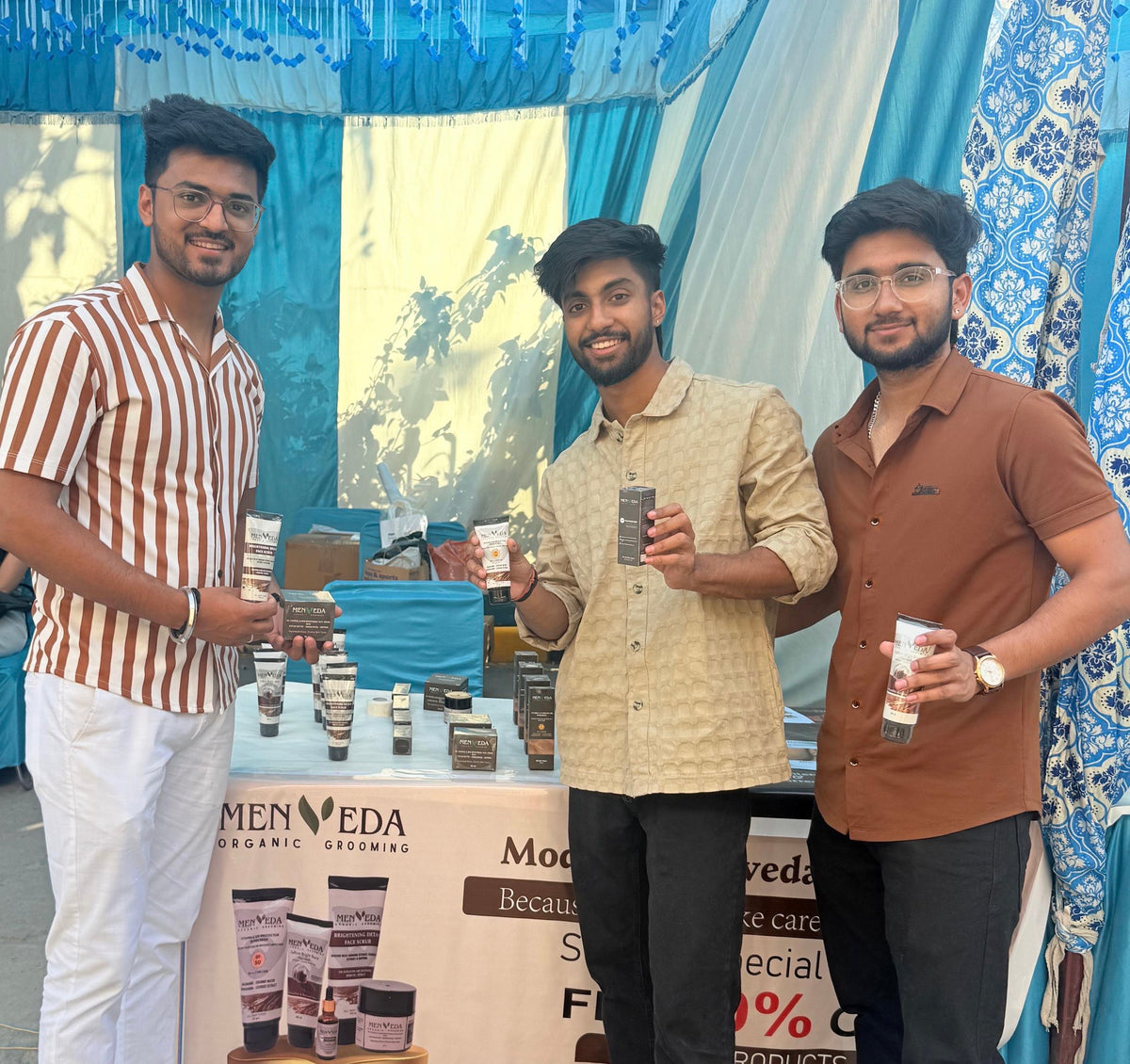 Menveda offline brand event gallery showcasing men’s skincare products and community engagement in India